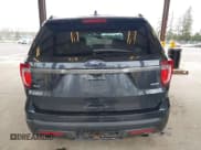 ✅ 2017 Ford Explorer XLT • VIN: 1FM5K8D85HGD91711 • Lot: 41848391. Wystawiony na IAAI z przebiegiem 106 577 mil. Bezpłatny archiwum sprzedaży aukcyjnych z USA i szczegółowy raport historii pojazdu na DreamBid. Zdjęcie 16.