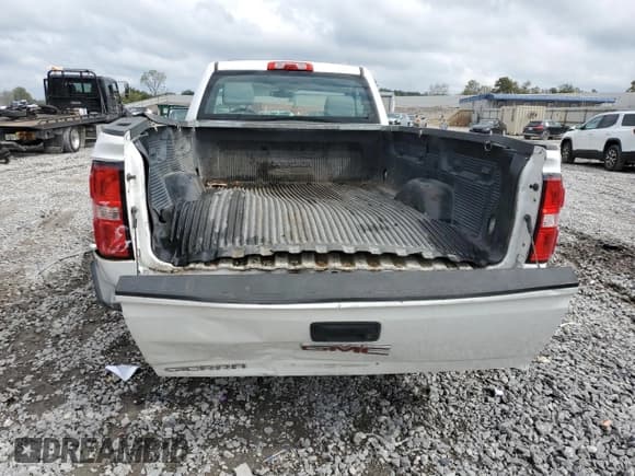 ✅ 2017 GMC Sierra 1500 • VIN: 1GTN1LEC5HZ902240 • Лот: 85685175. Опубликован ранее на Copart с пробегом 218 012 миль. Бесплатный доступ к архиву аукционных продаж из США и подробный отчёт об истории автомобиля на DreamBid. Изображение 6.