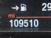 ✅ 2015 BMW 3 Series 320i • VIN: WBA3B1G58FNT03891 • Lot: 42910924. Wystawiony na IAAI z przebiegiem 109 510 mil. Bezpłatny archiwum sprzedaży aukcyjnych z USA i szczegółowy raport historii pojazdu na DreamBid. Zdjęcie 15.