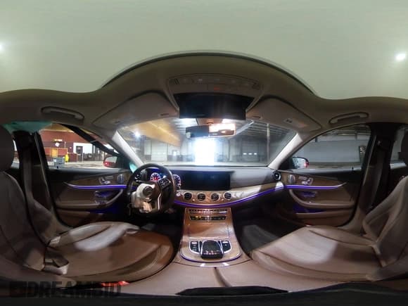 ✅ 2020 Mercedes-Benz E 350 • VIN: WDDZF8EB5LA725662 • Lot: 86474855. Listed on Copart with 41,201 mi. Free auction sales archive from the USA and detailed vehicle history report at DreamBid. Image 14.