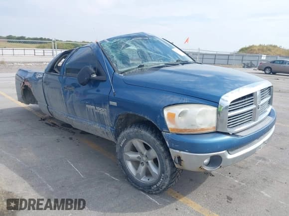 ✅ 2006 Dodge 1500 SLT • VIN: 1D7HU18266S652708 • Лот: 43210617. Опубликован ранее на IAAI с пробегом 221 961 миль. Бесплатный доступ к архиву аукционных продаж из США и подробный отчёт об истории автомобиля на DreamBid. Изображение 1.