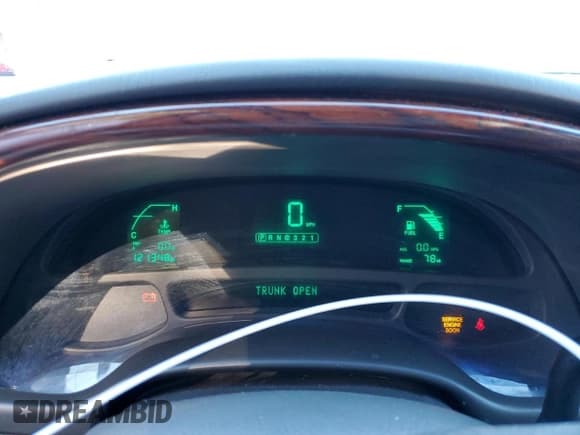 ✅ 2004 Cadillac DeVille • VIN: 1G6KD54Y44U200245 • Lot: 86682305. Wystawiony na Copart z przebiegiem 121 348 mil. Bezpłatny archiwum sprzedaży aukcyjnych z USA i szczegółowy raport historii pojazdu na DreamBid. Zdjęcie 9.