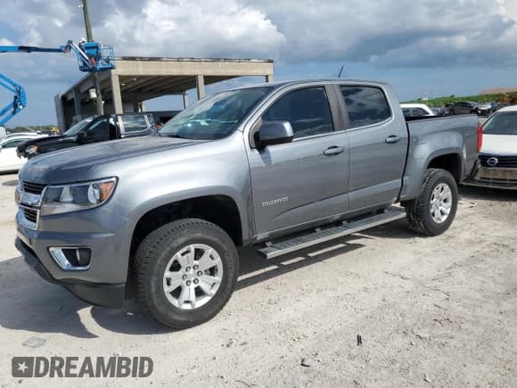 ✅ 2019 Chevrolet Colorado 2WD LT • VIN: 1GCGSCENXK1306568 • Лот: 71626554. Опубликован ранее на Copart с пробегом 68 043 миль. Бесплатный доступ к архиву аукционных продаж из США и подробный отчёт об истории автомобиля на DreamBid. Изображение 1.