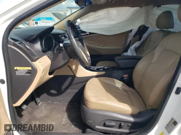 ✅ 2012 Hyundai Sonata Limited • VIN: 5NPEC4AC4CH380187 • Lot: 64222344. Listed on Copart with 216,193 mi. Free auction sales archive from the USA and detailed vehicle history report at DreamBid. Image 7.