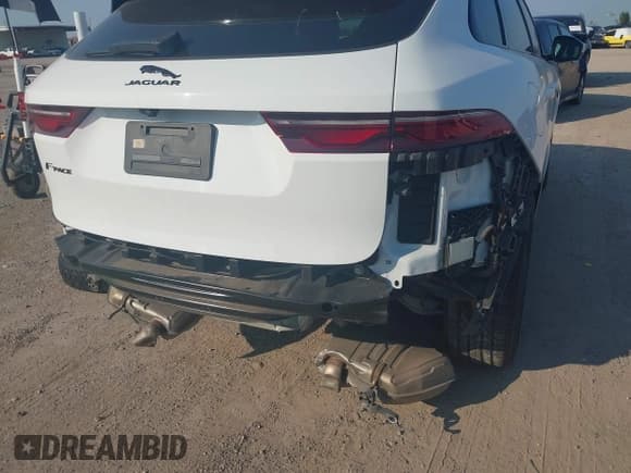 ✅ 2022 Jaguar F-Pace S • VIN: SADCJ2EX3NA689226 • Лот: 42909237. Опубликован ранее на IAAI с пробегом 45 034 миль. Бесплатный доступ к архиву аукционных продаж из США и подробный отчёт об истории автомобиля на DreamBid. Изображение 6.