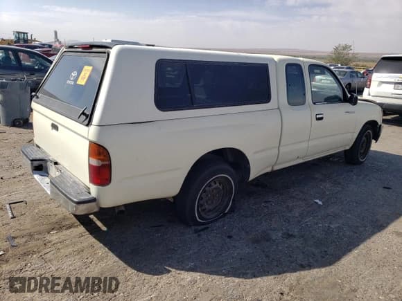 ✅ 1996 Toyota Tacoma • VIN: 4TAVN52N3TZ130119 • Лот: 76132094. Опубликован ранее на Copart с пробегом 21 946 миль. Бесплатный доступ к архиву аукционных продаж из США и подробный отчёт об истории автомобиля на DreamBid. Изображение 3.