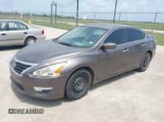 ✅ 2013 Nissan Altima S • VIN: 1N4AL3AP4DN428208 • Lot: 42135987. Listed on IAAI with 113,732 mi. Free auction sales archive from the USA and detailed vehicle history report at DreamBid. Image 2.