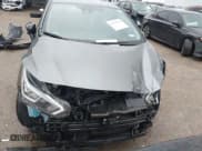 ✅ 2024 Nissan Versa S • VIN: 3N1CN8DV6RL900231 • Lot: 43737116. Wystawiony na IAAI z przebiegiem 26 367 mil. Bezpłatny archiwum sprzedaży aukcyjnych z USA i szczegółowy raport historii pojazdu na DreamBid. Zdjęcie 12.