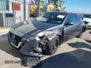 ✅ 2020 Nissan Altima S • VIN: 1N4BL4BV1LC129552 • Lot: 43574695. Listed on IAAI with 53,565 mi. Free auction sales archive from the USA and detailed vehicle history report at DreamBid. Image 2.