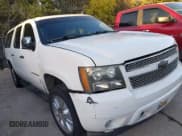 ✅ 2008 Chevrolet Suburban 1LT • VIN: 3GNFC16JX8G161980 • Lot: 43688855. Wystawiony na IAAI z przebiegiem Nie podano. Bezpłatny archiwum sprzedaży aukcyjnych z USA i szczegółowy raport historii pojazdu na DreamBid. Zdjęcie 1.