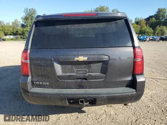 2015 Chevrolet Tahoe LT with VIN 1GNSKBKC6FR191800, listed as a Copart auction lot 81899945 with 138,801 mi miles and Clean title. Bid and sale history available at DreamBid. Image 6.