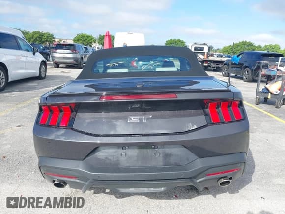 ✅ 2024 Ford Mustang GT Premium • VIN: 1FAGP8FFXR5120799 • Лот: 41640597. Опубликован ранее на IAAI с пробегом 23 068 миль. Бесплатный доступ к архиву аукционных продаж из США и подробный отчёт об истории автомобиля на DreamBid. Изображение 16.