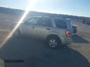 ✅ 2011 Ford Escape XLT • VIN: 1FMCU0DG7BKA31127 • Lot: 43387340. Listed on IAAI with 223,498 mi. Free auction sales archive from the USA and detailed vehicle history report at DreamBid. Image 3.