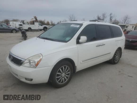 ✅ 2011 Kia Sedona EX • VIN: KNDMH4C79B6401122 • Lot: 91305565. Listed on Copart with 272,727 mi. Free auction sales archive from the USA and detailed vehicle history report at DreamBid. Image 1.