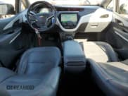 ✅ 2019 Chevrolet Bolt EV Premier • VIN: 1G1FZ6S07K4111262 • Lot: 46737375. Wystawiony na Copart z przebiegiem 45 400 mil. Bezpłatny archiwum sprzedaży aukcyjnych z USA i szczegółowy raport historii pojazdu na DreamBid. Zdjęcie 8.