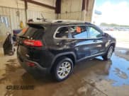 ✅ 2017 Jeep Cherokee 75th Anniversary Edition • VIN: 1C4PJLCB0HW586752 • Лот: 70635655. Опубликован ранее на Copart с пробегом Не указан. Бесплатный доступ к архиву аукционных продаж из США и подробный отчёт об истории автомобиля на DreamBid. Изображение 3.