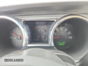 ✅ 2005 Ford Mustang Deluxe • VIN: 1ZVFT80N655220164 • Лот: 92504475. Опубликован ранее на Copart с пробегом 128 294 миль. Бесплатный доступ к архиву аукционных продаж из США и подробный отчёт об истории автомобиля на DreamBid. Изображение 9.