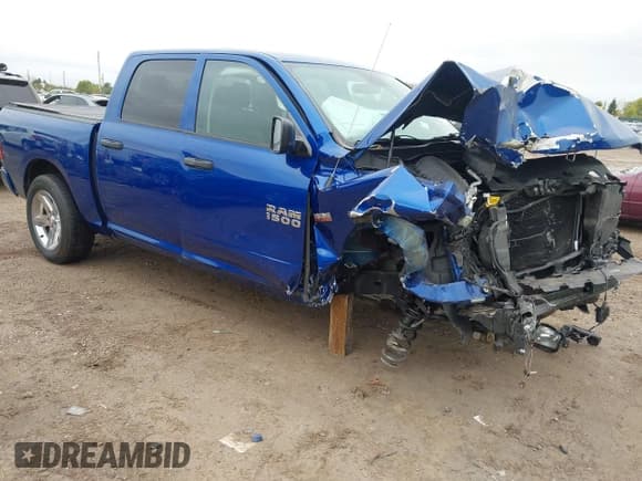 ✅ 2017 Ram 1500 Express • VIN: 1C6RR6KT7HS696158 • Lot: 43452645. Wystawiony na IAAI z przebiegiem 44 944 mil. Bezpłatny archiwum sprzedaży aukcyjnych z USA i szczegółowy raport historii pojazdu na DreamBid. Zdjęcie 1.