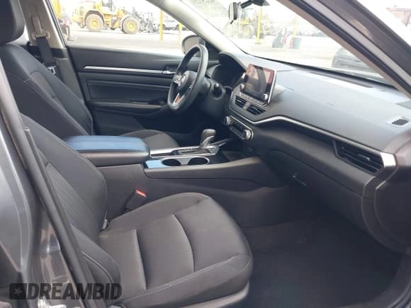 ✅ 2021 Nissan Altima SV • VIN: 1N4BL4DV2MN364089 • Lot: 42257251. Listed on IAAI with 62,923 mi. Free auction sales archive from the USA and detailed vehicle history report at DreamBid. Image 5.