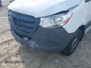 ✅ 2023 Mercedes-Benz Sprinter Cargo • VIN: W1Y40CHY1PT150152 • Lot: 43027930. Wystawiony na IAAI z przebiegiem 37 066 mil. Bezpłatny archiwum sprzedaży aukcyjnych z USA i szczegółowy raport historii pojazdu na DreamBid. Zdjęcie 23.