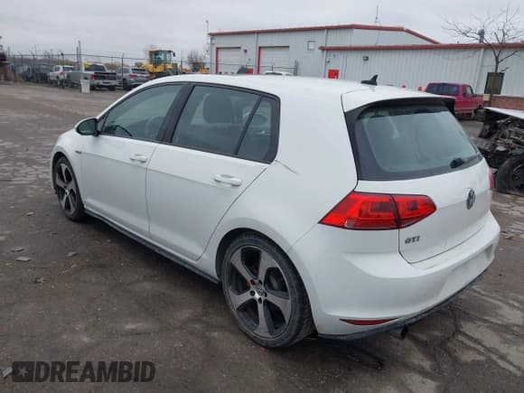 ✅ 2015 Volkswagen Golf GTI S • VIN: 3VW5T7AUXFM103047 • Lot: 43652429. Listed on IAAI with 124,803 mi. Free auction sales archive from the USA and detailed vehicle history report at DreamBid. Image 3.