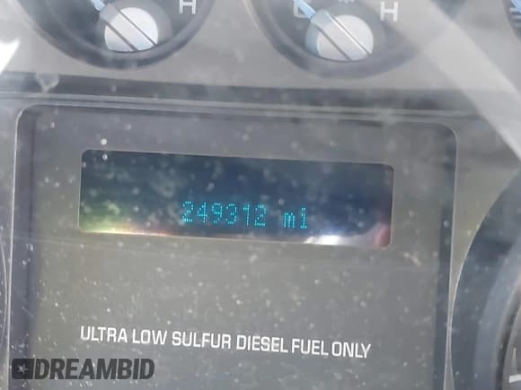 ✅ 2015 Ford F-250 • VIN: 1FDBF2BT9FEC28029 • Lot: 41805301. Listed on IAAI with 249,312 mi. Free auction sales archive from the USA and detailed vehicle history report at DreamBid. Image 16.