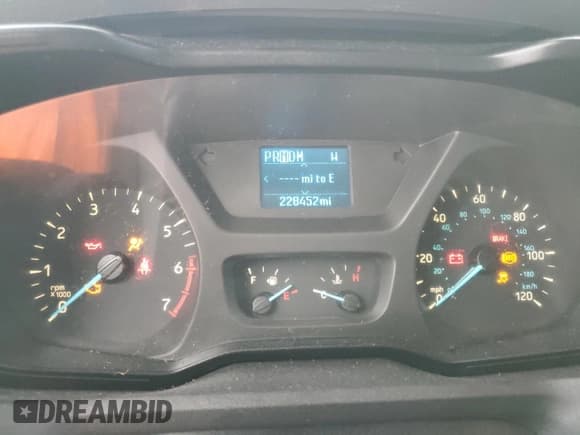 ✅ 2017 Ford Transit • VIN: 1FTBF4XG3HKB35152 • Лот: 64766515. Опубликован ранее на Copart с пробегом 228 452 миль. Бесплатный доступ к архиву аукционных продаж из США и подробный отчёт об истории автомобиля на DreamBid. Изображение 9.