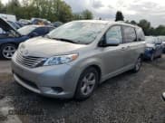✅ 2015 Toyota Sienna LE • VIN: 5TDKK3DC7FS649616 • Lot: 85141355. Listed on Copart with 122,339 mi. Free auction sales archive from the USA and detailed vehicle history report at DreamBid. Image 1.