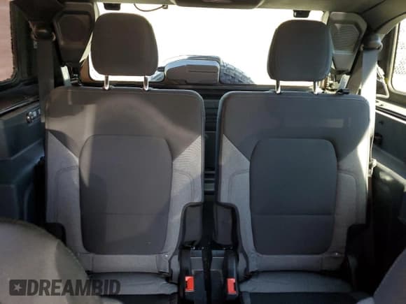 ✅ 2022 Ford Bronco • VIN: 1FMDE5AH5NLB19801 • Лот: 89247225. Опубликован ранее на Copart с пробегом 7 759 миль. Бесплатный доступ к архиву аукционных продаж из США и подробный отчёт об истории автомобиля на DreamBid. Изображение 10.