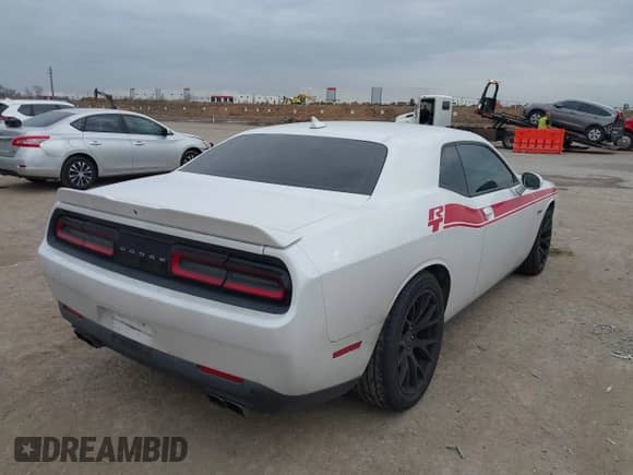 2015 Dodge Challenger R/T Plus with VIN 2C3CDZBT9FH878368, listed as a IAAI auction lot 41440807 with 85,497 mi miles and . Bid and sale history available at DreamBid. Image 4.