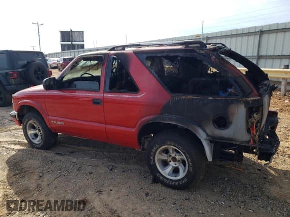 ✅ 1999 Chevrolet Blazer LS • VIN: 1GNCS18W2XK216654 • Lot: 92586055. Listed on Copart with Not provided. Free auction sales archive from the USA and detailed vehicle history report at DreamBid. Image 2.
