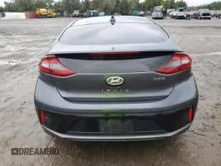 2017 Hyundai Ioniq SEL с VIN KMHC75LC4HU020456, выставлен на аукционе Copart как лот 72478474 с пробегом 327 895 миль миль и Списание • Salvage title. История ставок и продаж доступна на DreamBid. Изображение 6.