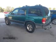 ✅ 2001 Ford Explorer XLT • VIN: 1FMZU83P81UB59874 • Лот: 43198212. Опубликован ранее на IAAI с пробегом 121 089 миль. Бесплатный доступ к архиву аукционных продаж из США и подробный отчёт об истории автомобиля на DreamBid. Изображение 3.