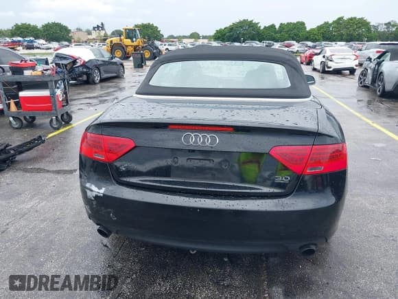 ✅ 2014 Audi A5 Premium • VIN: WAUCFAFH6EN014393 • Lot: 42652385. Listed on IAAI with 108,903 mi. Free auction sales archive from the USA and detailed vehicle history report at DreamBid. Image 16.