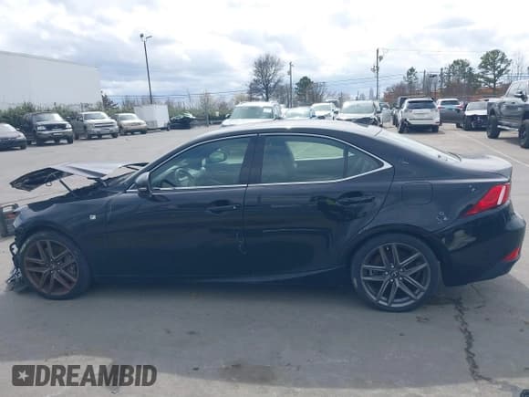 ✅ 2014 Lexus IS 350 • VIN: JTHBE1D2XE5005159 • Lot: 41723948. Listed on IAAI with 105,405 mi. Free auction sales archive from the USA and detailed vehicle history report at DreamBid. Image 14.