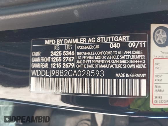 ✅ 2012 Mercedes-Benz CLS 550 • VIN: WDDLJ9BB2CA028593 • Lot: 43675302. Listed on IAAI with 233,025 mi. Free auction sales archive from the USA and detailed vehicle history report at DreamBid. Image 9.