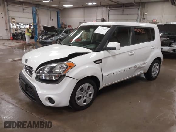 ✅ 2012 Kia Soul • VIN: KNDJT2A59C7384521 • Lot: 43414402. Wystawiony na IAAI z przebiegiem 111 752 mil. Bezpłatny archiwum sprzedaży aukcyjnych z USA i szczegółowy raport historii pojazdu na DreamBid. Zdjęcie 2.
