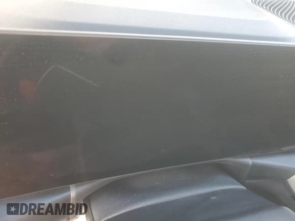 ✅ 2024 BMW 3 Series 330i • VIN: 3MW69FF05R8E88324 • Lot: 86337515. Wystawiony na Copart z przebiegiem Nie podano. Bezpłatny archiwum sprzedaży aukcyjnych z USA i szczegółowy raport historii pojazdu na DreamBid. Zdjęcie 9.