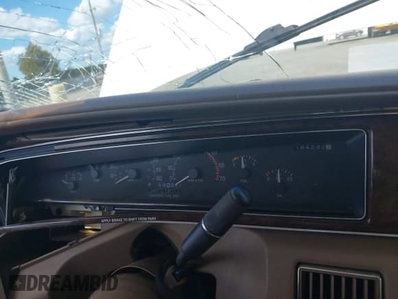 ✅ 1993 Buick Roadmaster • VIN: 1G4BR8371PW401159 • Лот: 43202094. Опубликован ранее на IAAI с пробегом 169 282 миль. Бесплатный доступ к архиву аукционных продаж из США и подробный отчёт об истории автомобиля на DreamBid. Изображение 7.