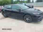 2022 Toyota Camry SE with VIN 4T1G11BK1NU055567, listed as a IAAI auction lot 42808183 with Not provided miles and . Bid and sale history available at DreamBid. Image 1.