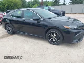 ✅ 2022 Toyota Camry SE • VIN: 4T1G11BK1NU055567 • Lot: 42808183. Wystawiony na IAAI z przebiegiem Nie podano. Bezpłatny archiwum sprzedaży aukcyjnych z USA i szczegółowy raport historii pojazdu na DreamBid. Zdjęcie 1.
