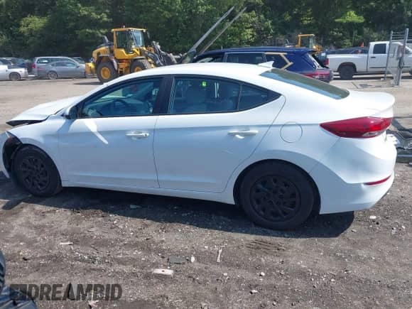 2017 Hyundai Elantra SE with VIN 5NPD74LF9HH205870, listed as a IAAI auction lot 43170328 with 175,285 mi miles and . Bid and sale history available at DreamBid. Image 14.