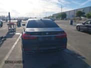 ✅ 2018 BMW 7 Series 740i • VIN: WBA7E2C51JG741492 • Lot: 43664745. Listed on IAAI with 122,800 mi. Free auction sales archive from the USA and detailed vehicle history report at DreamBid. Image 16.