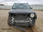 ✅ 2019 Jeep Renegade Limited • VIN: ZACNJBD10KPK28849 • Lot: 48734395. Wystawiony na Copart z przebiegiem 105 754 mil. Bezpłatny archiwum sprzedaży aukcyjnych z USA i szczegółowy raport historii pojazdu na DreamBid. Zdjęcie 5.