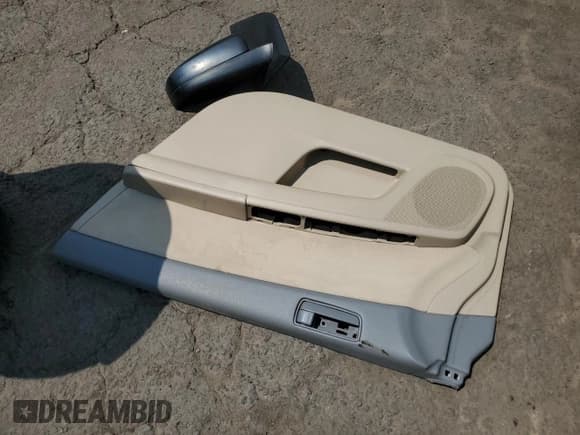 ✅ 2009 Nissan Sentra S FE+ • VIN: 3N1AB61E49L623877 • Lot: 60304095. Listed on Copart with 142,270 mi. Free auction sales archive from the USA and detailed vehicle history report at DreamBid. Image 12.