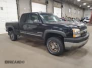 ✅ 2004 Chevrolet Silverado 2500HD LS • VIN: 1GCHK29U04E242116 • Лот: 92047675. Опубликован ранее на Copart с пробегом 180 877 миль. Бесплатный доступ к архиву аукционных продаж из США и подробный отчёт об истории автомобиля на DreamBid. Изображение 4.