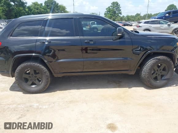 ✅ 2017 Jeep Grand Cherokee Overland • VIN: 1C4RJECG7HC659553 • Лот: 42684503. Опубликован ранее на IAAI с пробегом 152 007 миль. Бесплатный доступ к архиву аукционных продаж из США и подробный отчёт об истории автомобиля на DreamBid. Изображение 13.