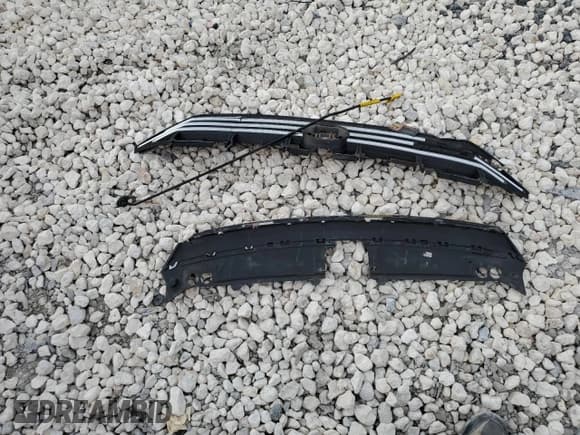 ✅ 2019 Volkswagen Jetta S • VIN: 3VWC57BU9KM170104 • Lot: 92170505. Listed on Copart with 157,014 mi. Free auction sales archive from the USA and detailed vehicle history report at DreamBid. Image 12.