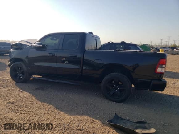 ✅ 2021 Ram 1500 Big Horn • VIN: 1C6SRFBT8MN696535 • Lot: 81989255. Wystawiony na Copart z przebiegiem 110 070 mil. Bezpłatny archiwum sprzedaży aukcyjnych z USA i szczegółowy raport historii pojazdu na DreamBid. Zdjęcie 2.