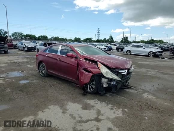 ✅ 2013 Hyundai Sonata SE • VIN: 5NPEC4AC0DH721666 • Lot: 66767164. Listed on Copart with 186,491 mi. Free auction sales archive from the USA and detailed vehicle history report at DreamBid. Image 10.